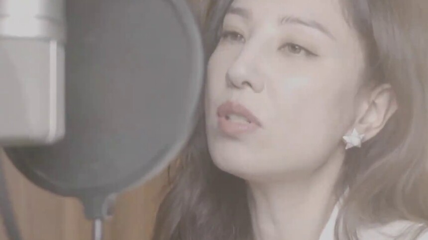 【我们的紫荆花】郑希怡《女人本色》