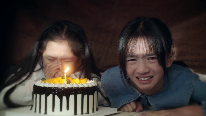 鹿汐姐妹回忆父亲被害现场