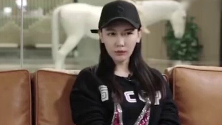 婚期将近？任重孙骁骁被曝在北京试婚纱