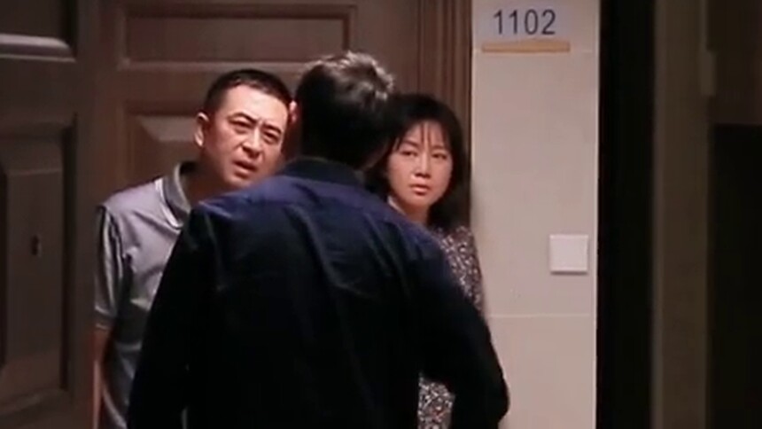 解气！多机位看林大为如何打翻家暴男