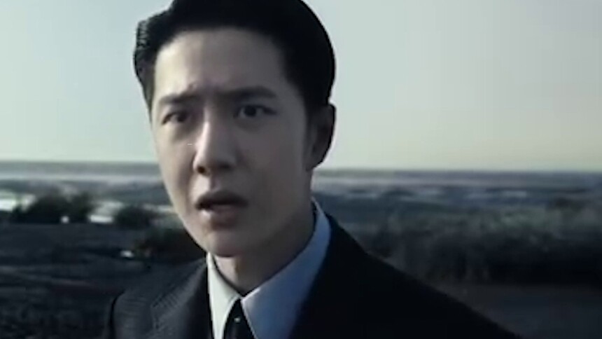 王一博《无名》犀利眼神杀 黑色幽默尽显帅气