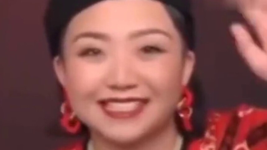 辣目洋子恢复本名“李嘉琦”？发文称也可以叫她小辣~