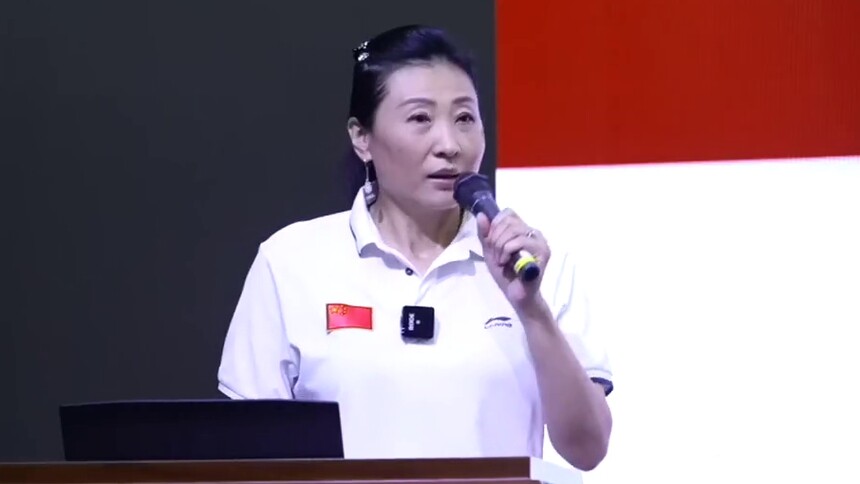 张宁走进北大“冠军讲堂” 畅谈奥运精神