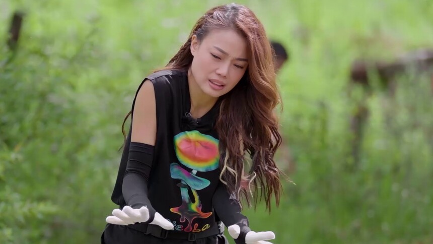 容祖儿声控抓鸡？李斯丹妮竟成善后专家