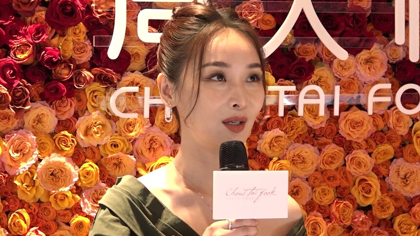 李曼凡清现身广州活动现场 感受岭南特色文化