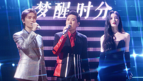 纯享版：张信哲裘德姚晓棠《梦醒时分》