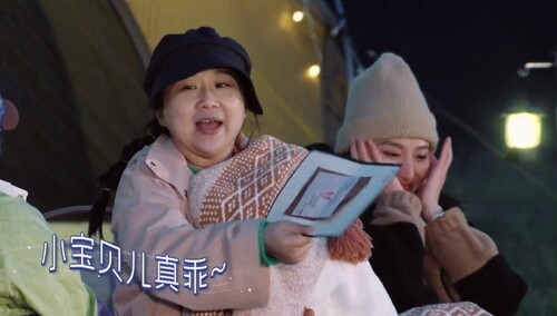 笑倒一片！全员复诵王诗晴早年手写卡片