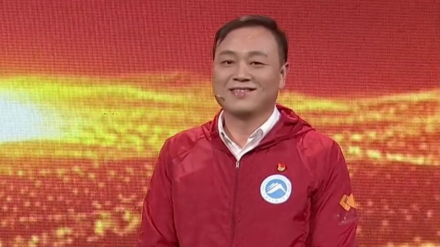 新时代新雷锋｜王育霖：美“育”润童心 录制现场收到“意外惊喜”