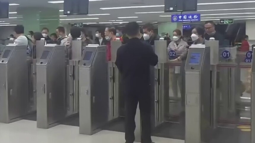 深港陆路口岸全面恢复 新华社记者讲述通关体验