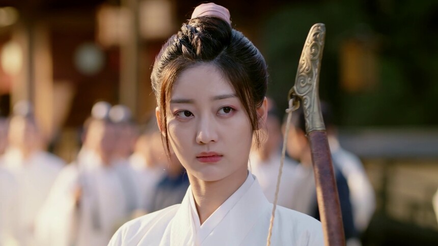 周缘以女儿身堂堂正正争院首