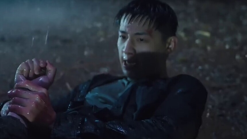 罗飞朱思俊雨夜打戏