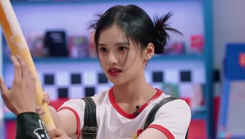 张婧仪砸懵秦霄贤？俞灏明才艺比拼豁出去了