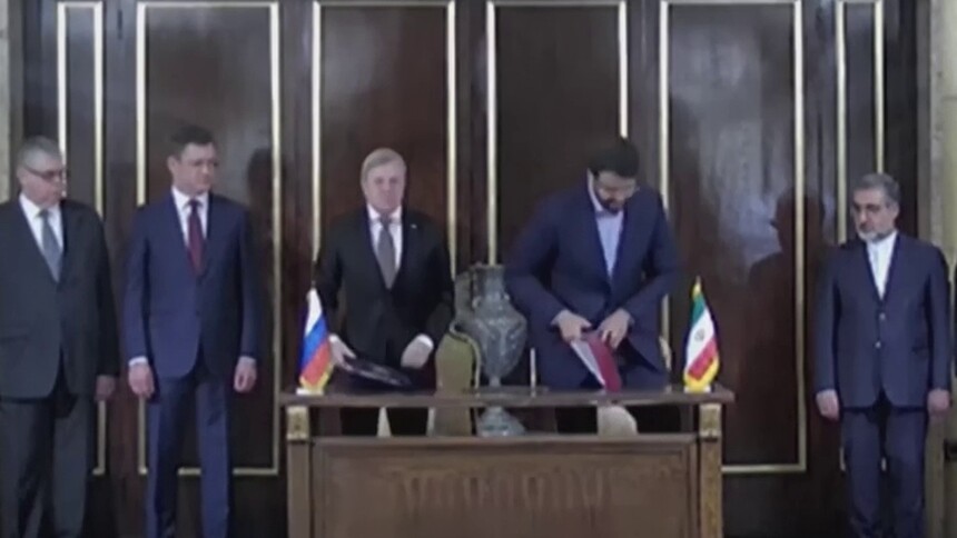 俄伊签署拉什特-阿斯塔拉铁路建设协议