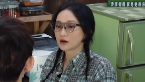 周迅竟是隐藏的“追综达人” 和何老师聊天主打一个错位