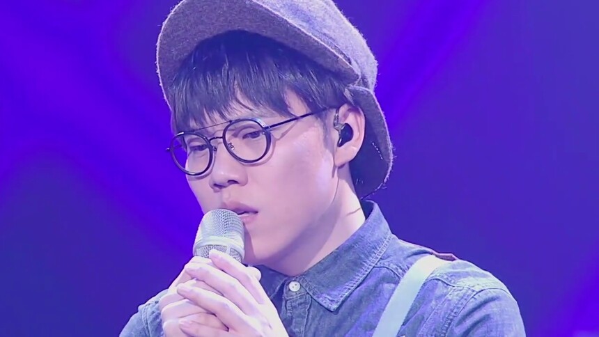 声音穿透力超强！李琦这首《亲耳聆听》仿佛用尽全身力气