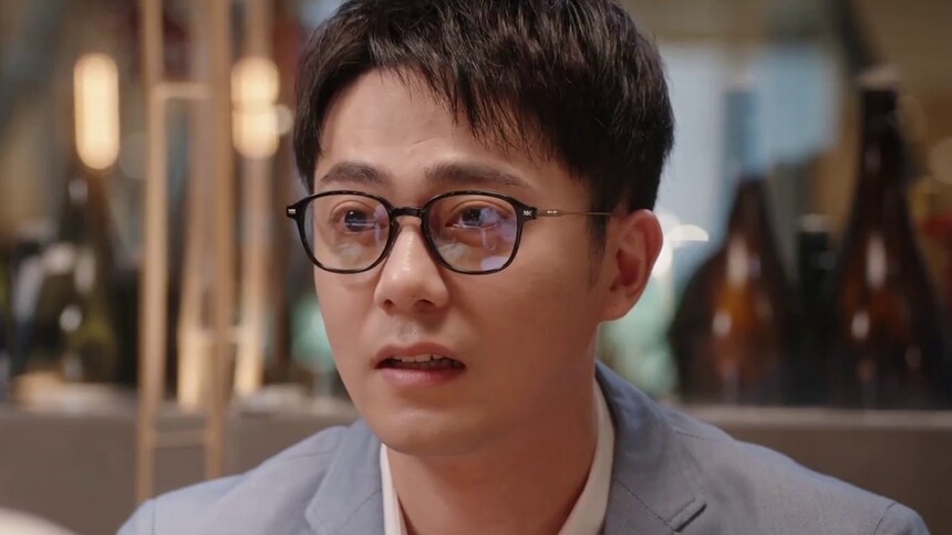 刘美玲章以文唐影三人吃饭