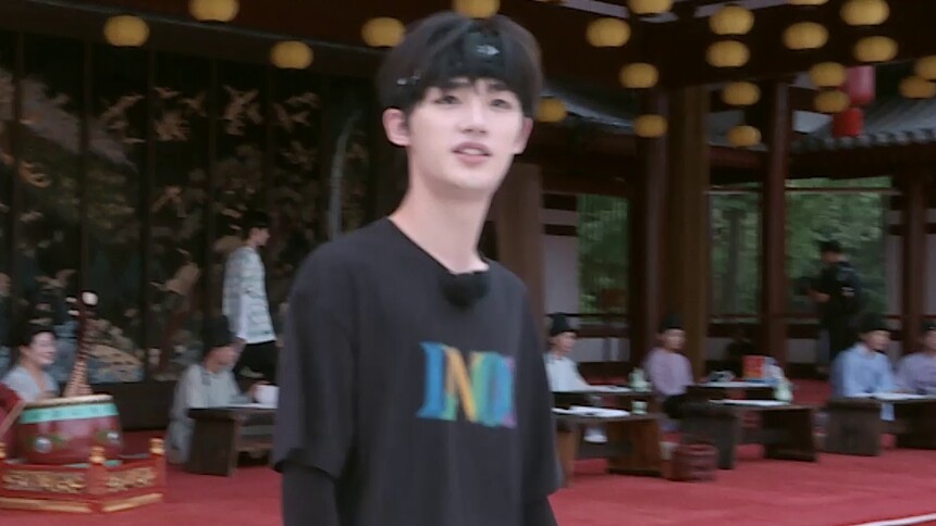 彩蛋：小丁大唐一日游！丁程鑫这一整天够丰富