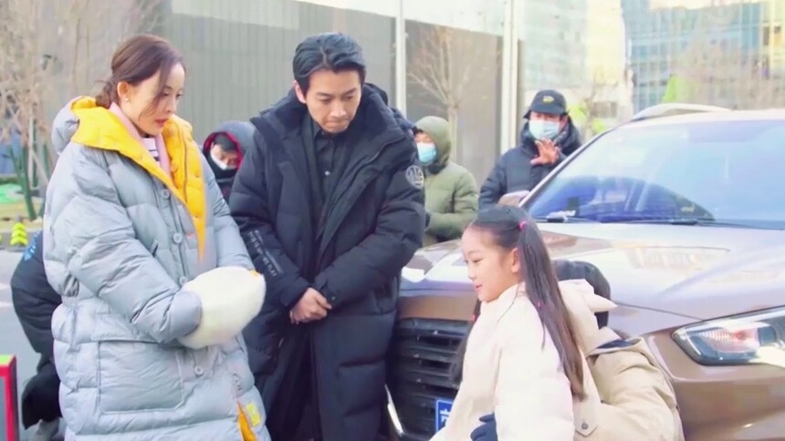 花絮：陈晓袁文康片场逗乐