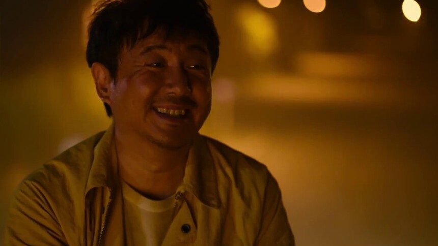 《飞驰人生2》“脸疼”版预告 沈腾反复打脸直戳观众笑点