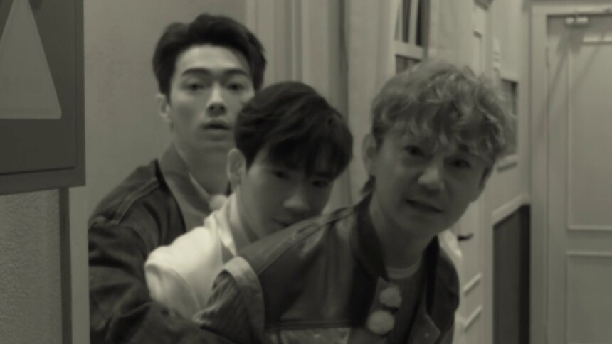 何炅变身铁坦一拖二 许凯张博恒喜提单线任务？