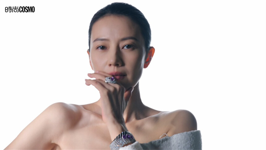 【时尚COSMO】高圆圆黑白美学大片 定义了属于她的“风雅与自在”