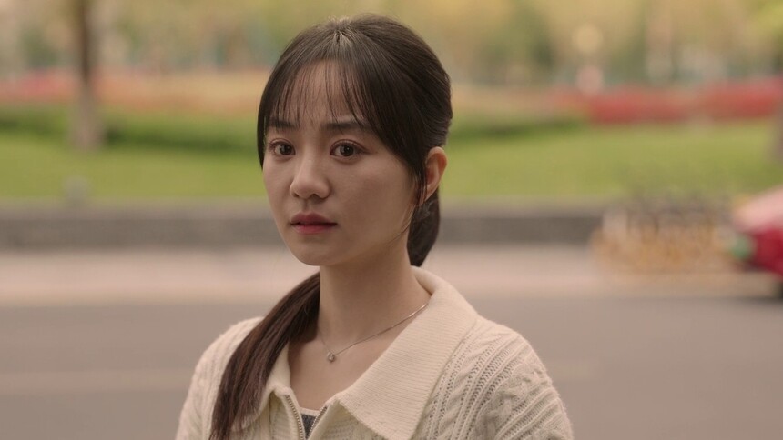 罗雨婷误以为彭浩阳将她送的衬衫转送彭浩东