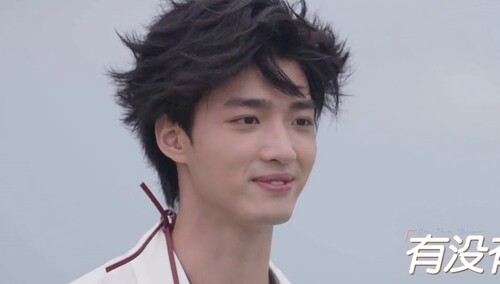 《芒果新生班·搭档季》1月5日看点：新生迎来告别时刻！王鼎现场告白王乔熙？