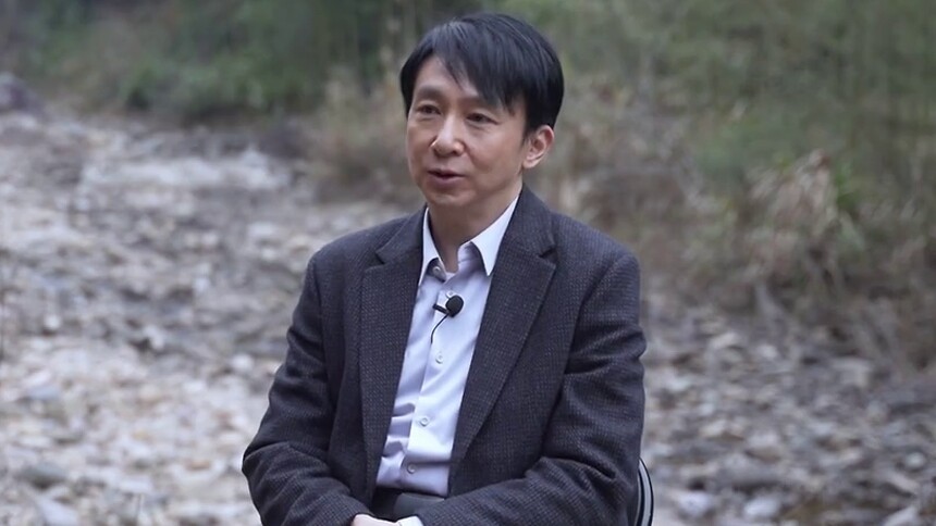 《江河日上》独家数字花絮集：郑寒江刘耕野是前世今生的“老对头”