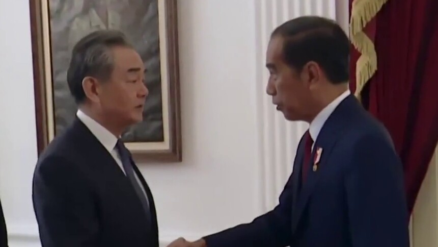印尼总统佐科会见王毅