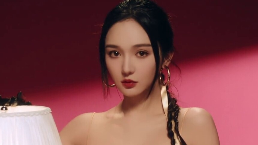 COSMO二公台前幕后大片：靳梦佳