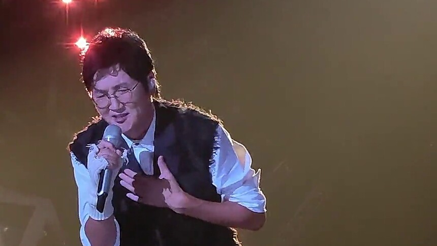 直拍：孙楠《人是_》