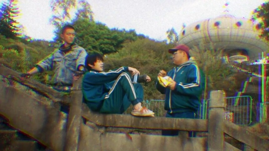 《从21世纪安全撤离》“最后一个暑假”预告 张若昀钟楚曦热血拯救世界
