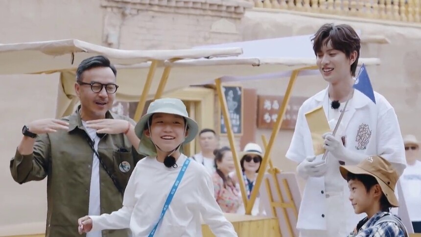 《寒暑假》暑假篇8月25日看点：汪涵王昱珩上演地表最强领队赛 到底谁能获封孩子王？