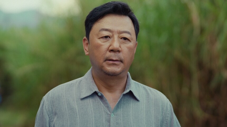 《幸福草》第1集看点：黎老师培养菌菇被村民质疑