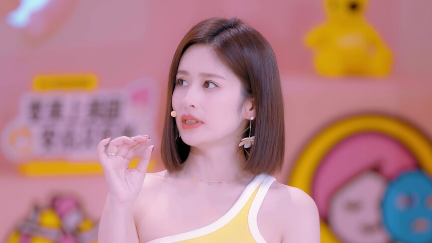 刮痧减肥？颖儿分享瘦腿小妙招