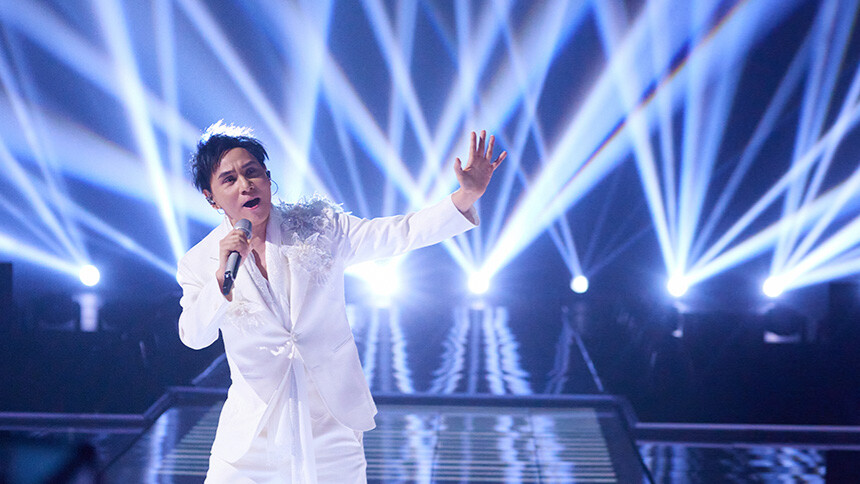 纯享：《雨中的恋人们》黄凯芹