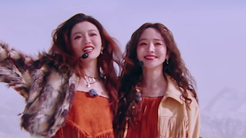 竖屏直拍：侯佩岑/罗予彤《日落大道》