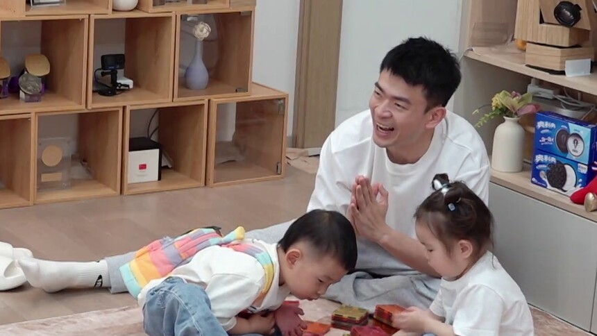 爸爸当家·慢享季 萌娃当家第6期：默契养成！王永鸿“抛梗”嗝嗝秒接 萨琪拉被cue秀才艺