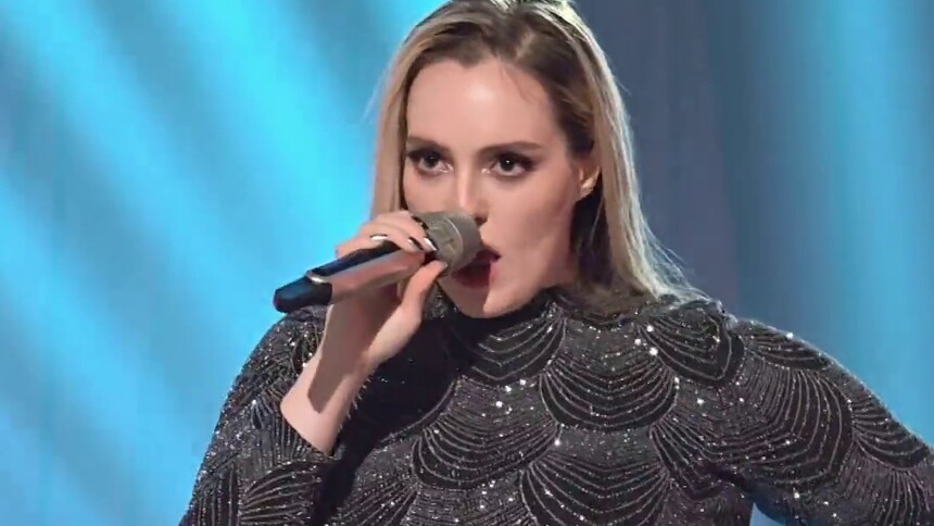 直拍：格瑞丝·金斯勒《Teeth》