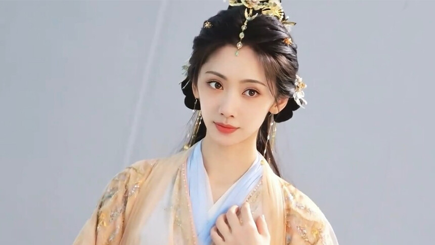 王影璐工作室分享《献鱼》剧照花絮 多套造型演绎绝美古典风