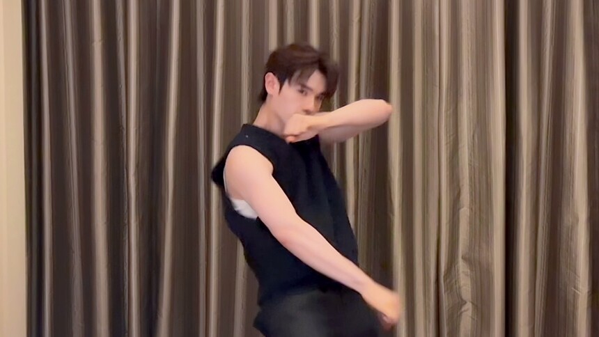 《MAMA》单人练习版：高卿尘练习版