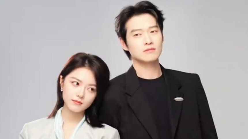 赵今麦魏大勋新剧同框路透 深情相拥画风甜蜜