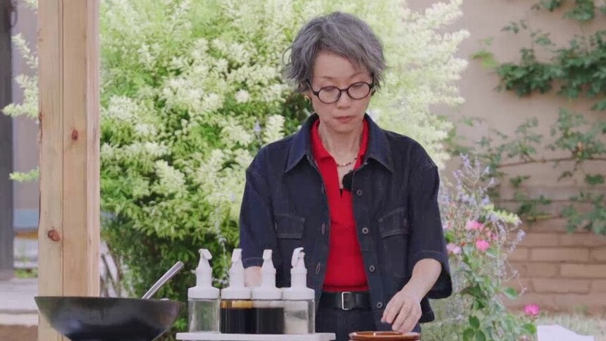 叶童李艺彤做饭各有各的节奏