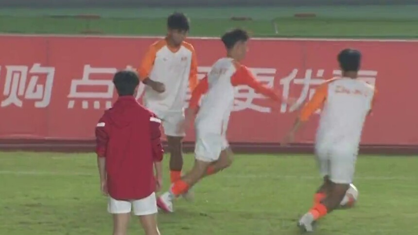 “益”锤定音 “郴”势而上 连线记者彭柏霖：“益”“郴”相争 你更看好谁？