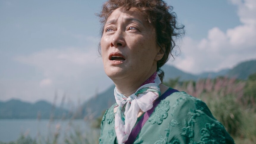 《小小的我》MV 片尾曲《干杯吧，朋友》