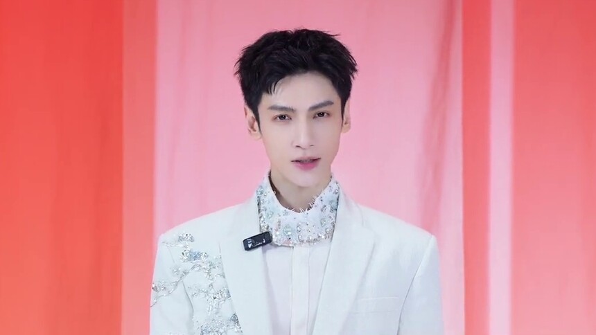 罗云熙“心有灵犀”限定勋章上线啦！