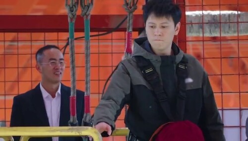 麻青蒿蹦极获得徐白云认可