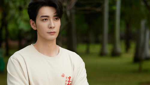 肖一成下意识用林西杯子被提醒