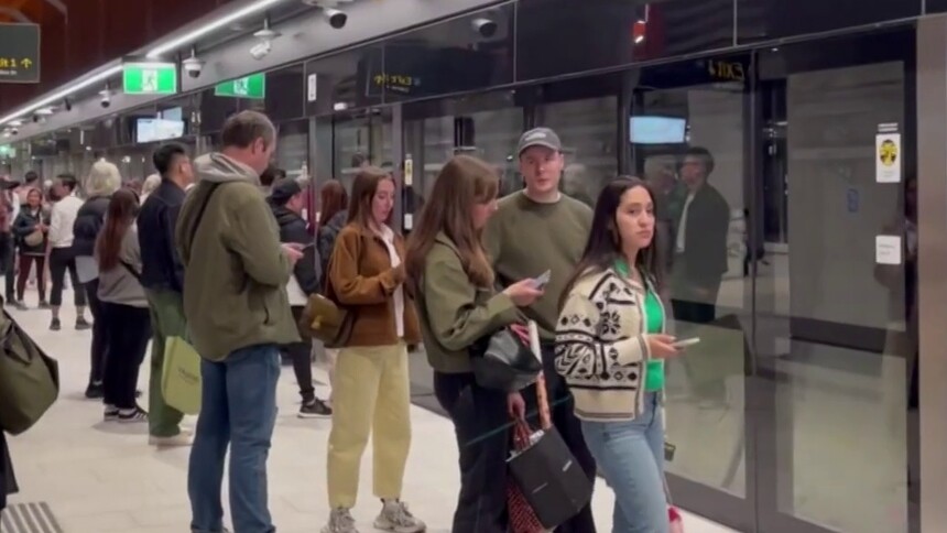 澳大利亚墨尔本地铁开始试运营