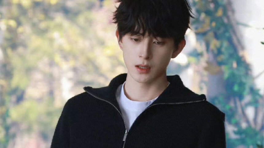 敖瑞鹏《不二之臣》最新路透 泪眼汪汪破碎感满满